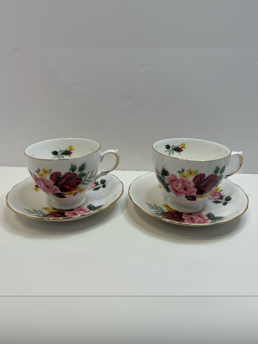 QUEEN ANNE floral Tea cup and saucer set of 2 bone china England